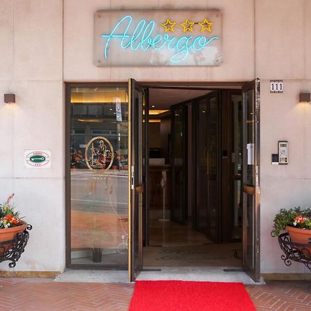 Hotel Alla Giustizia Mestre Bagian luar foto