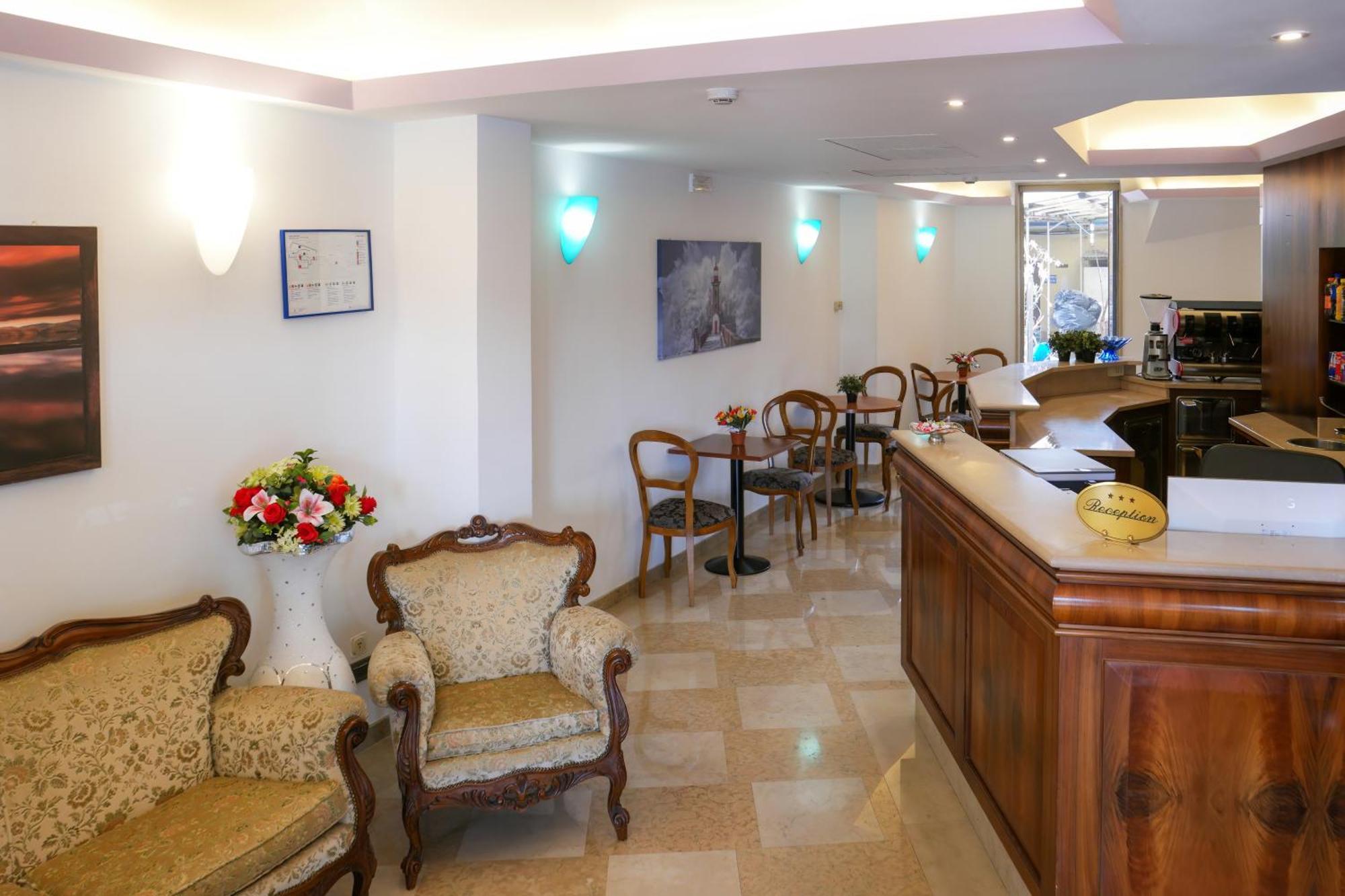 Hotel Alla Giustizia Mestre Bagian luar foto